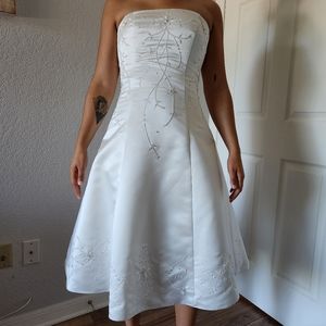 Beautiful Embroidered White Strapless Dress